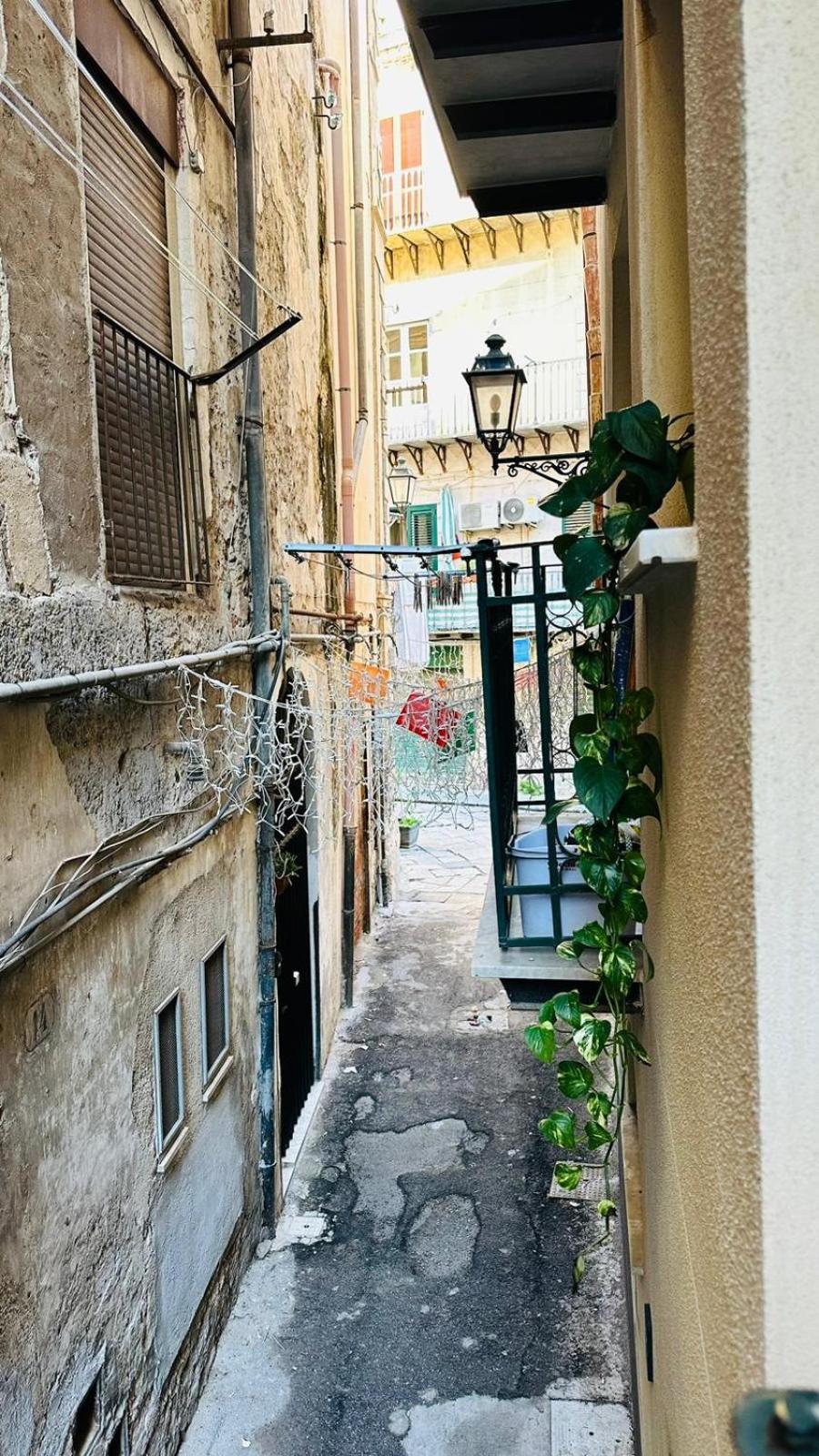 Camerini Di Santa Cecilia Palermo Exterior photo